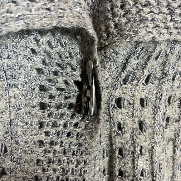 Rosne Netra Knit Cardigan Sweater Small Neutral Minimalist Casual Preppy Coastal - Picture 4 of 10